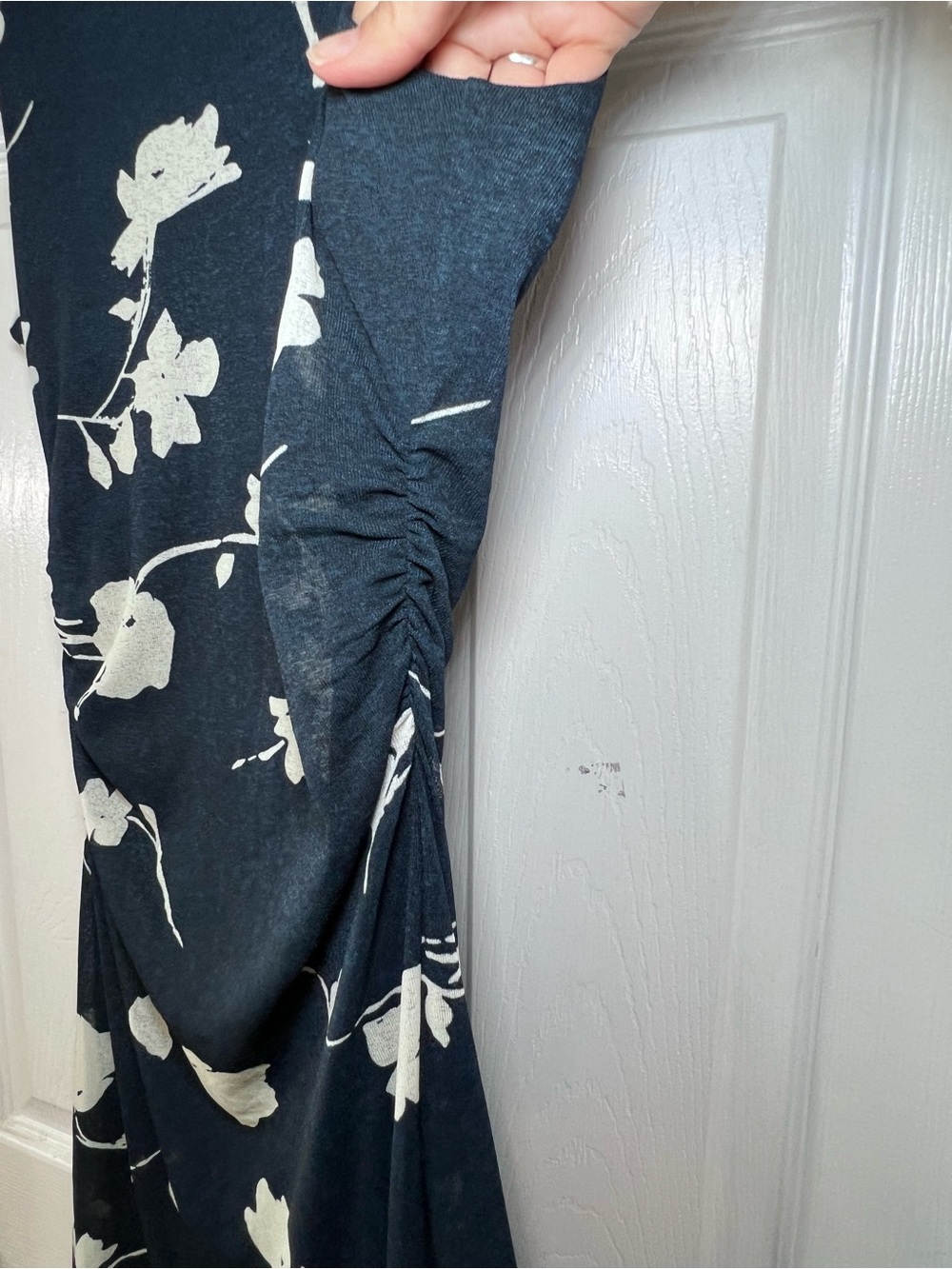 Rails Sleeveless Navy Floral Midi Dress with Cream Flowers Size Small - Picture 6 of 15
